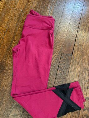 Beyond Yoga Capri Leggings